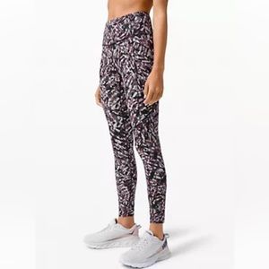 Lululemon Fast & Free High Rise Tight 25”